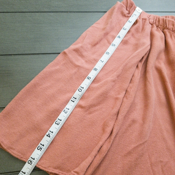 Olivaceous Off the Shoulder Blouse-Small - Picture 10 of 10